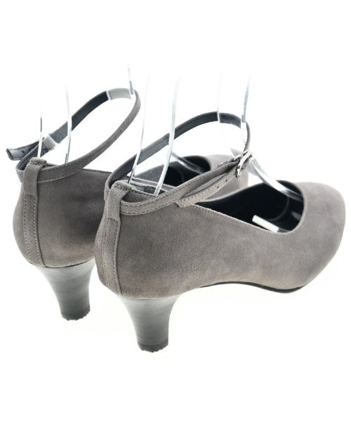 Reflect รองเท้าส้นสูง