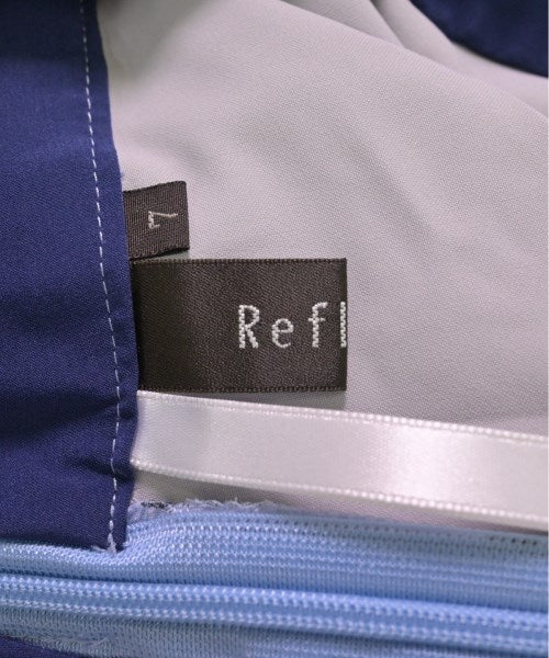 Reflect กระโปรงยาวถึงเข่า