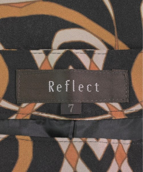 Reflect กระโปรงยาวถึงเข่า