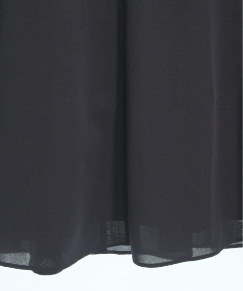 Reflect กระโปรงยาวถึงเข่า