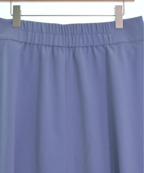 Reflect กระโปรงยาวถึงเข่า