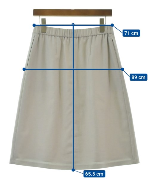 Reflect กระโปรงยาวถึงเข่า