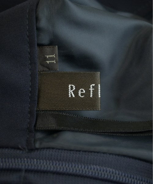 Reflect กระโปรงยาวถึงเข่า