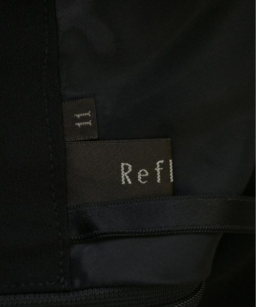 Reflect กระโปรงยาวถึงเข่า