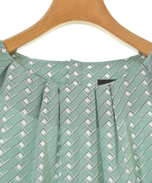 Reflect เสื้อสตรี