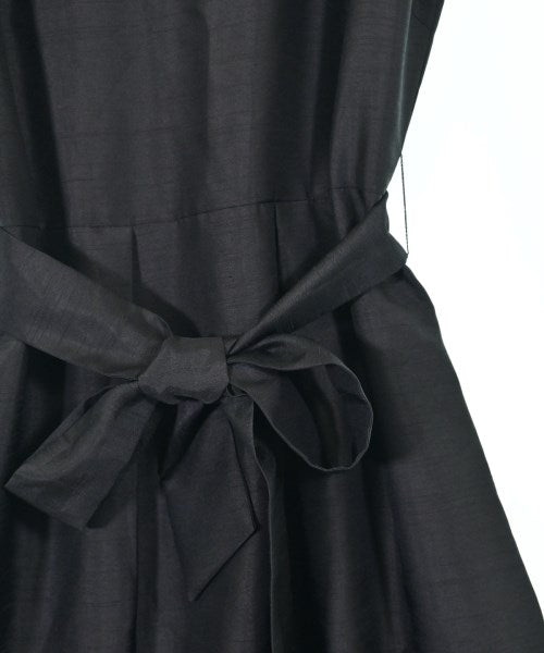 Reflect ชุดเดรส