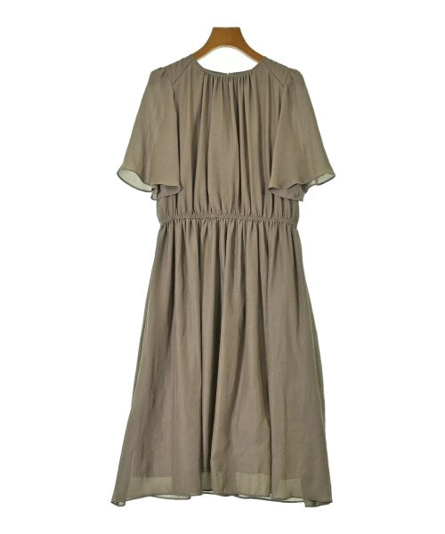 Reflect ชุดเดรส