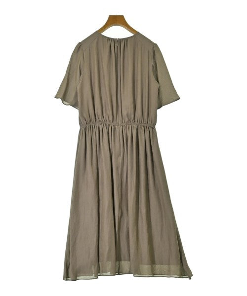 Reflect ชุดเดรส