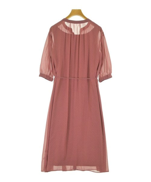 Reflect ชุดเดรส