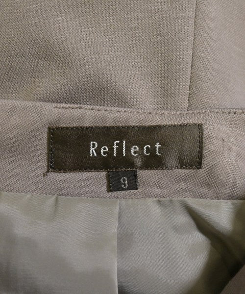 Reflect กระโปรงยาวถึงเข่า