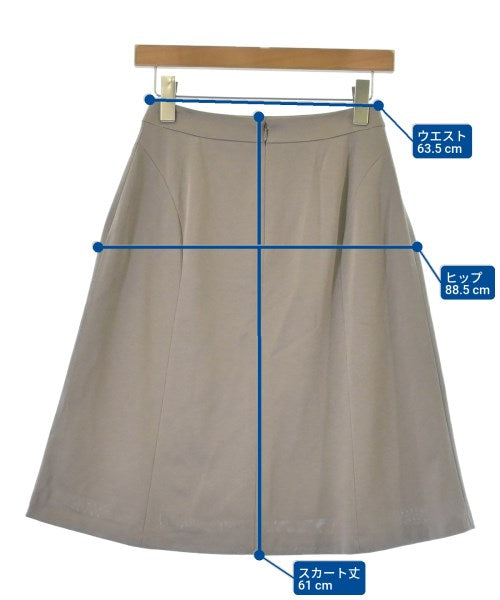 Reflect กระโปรงยาวถึงเข่า