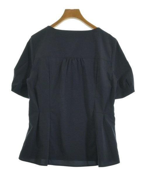 Reflect เสื้อลำลอง