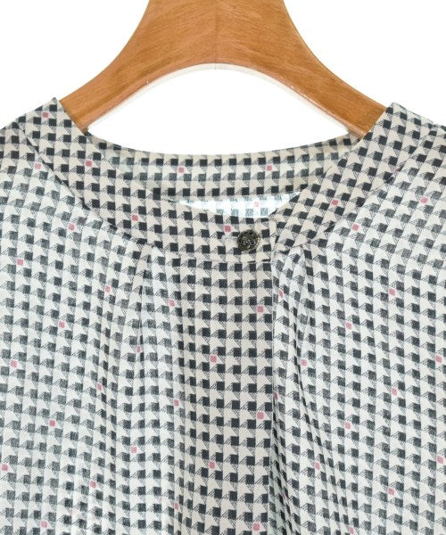 Reflect เสื้อสตรี