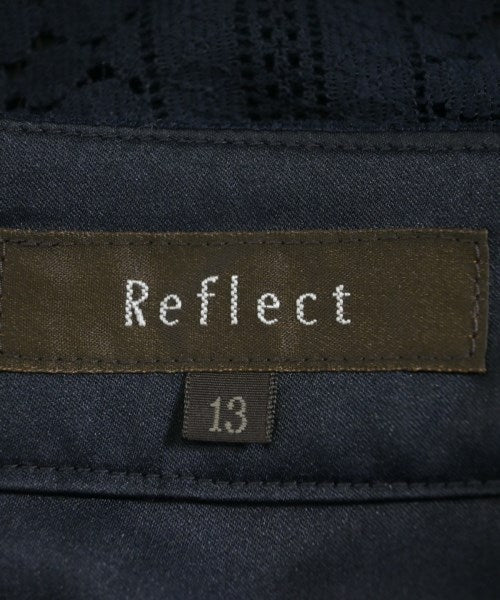 Reflect กระโปรงยาวถึงเข่า