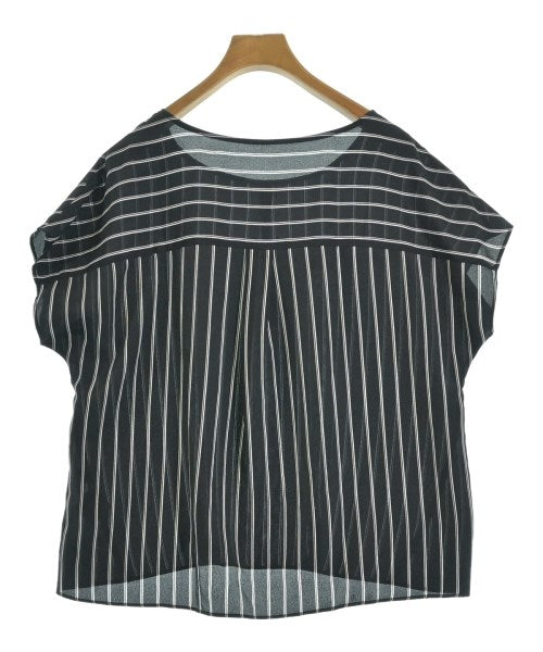 Reflect เสื้อสตรี