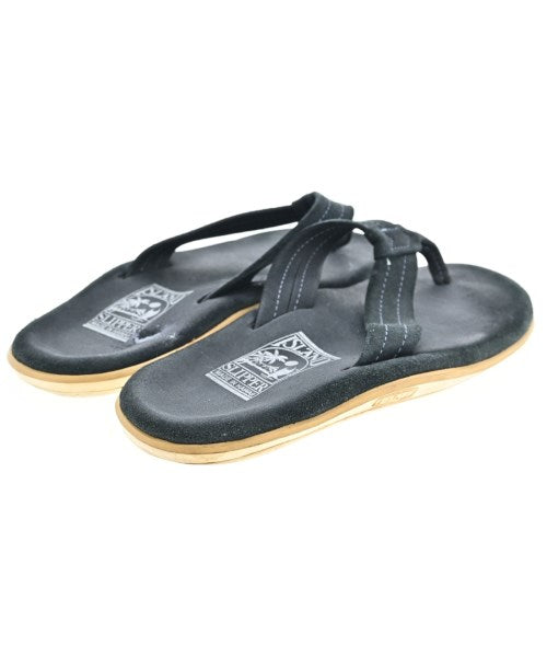 ISLAND SLIPPER รองเท้าแตะ