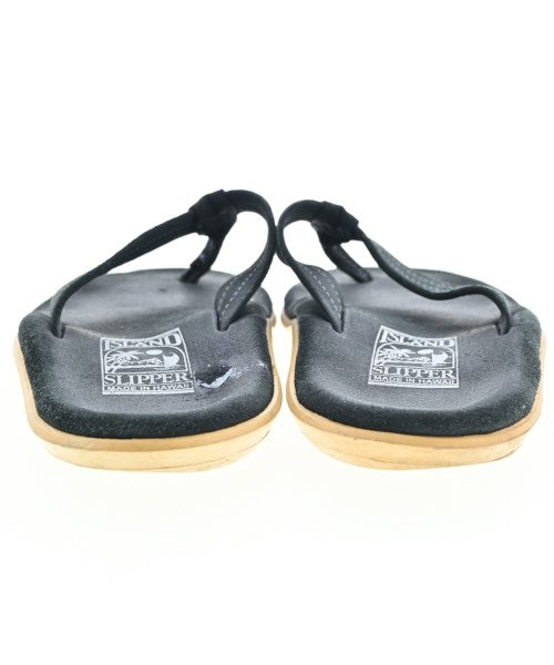 ISLAND SLIPPER รองเท้าแตะ