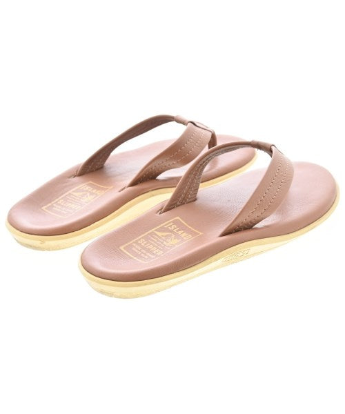 ISLAND SLIPPER รองเท้าแตะ