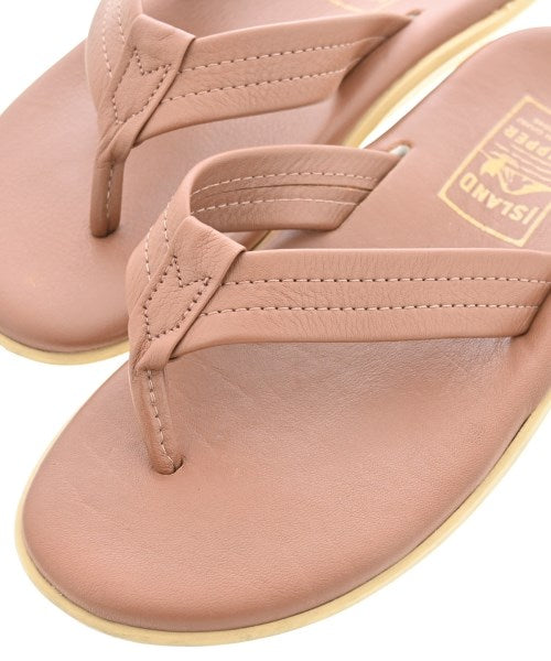 ISLAND SLIPPER รองเท้าแตะ
