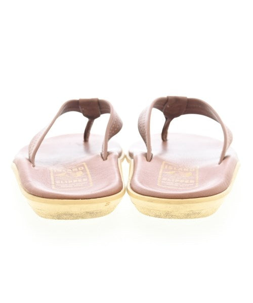 ISLAND SLIPPER รองเท้าแตะ