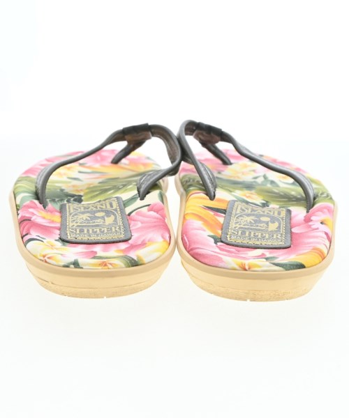 ISLAND SLIPPER รองเท้าแตะ