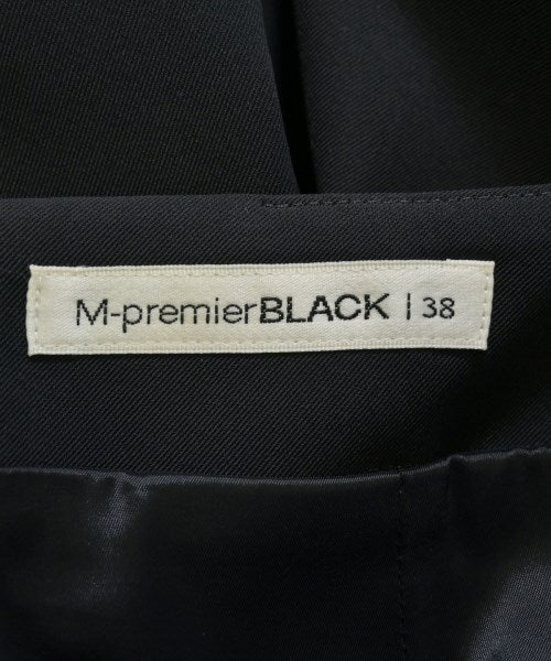 M-premier BLACK กระโปรงยาวถึงเข่า