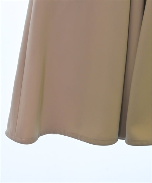 Aveniretoile ชุดเดรส