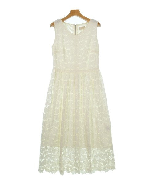 Aveniretoile ชุดเดรส