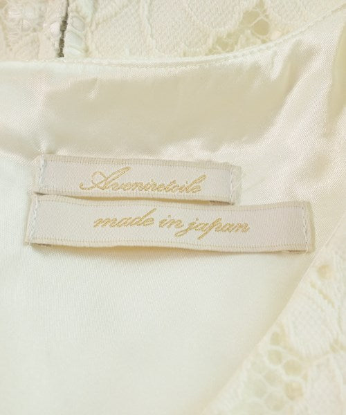 Aveniretoile ชุดเดรส