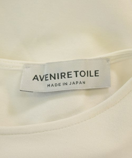Aveniretoile เสื้อยืด/เสื้อท็อปส์