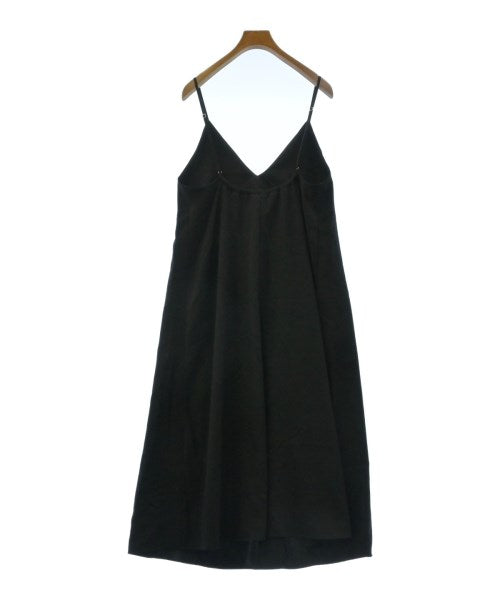 OPAQUE.CLIP ชุดเดรส