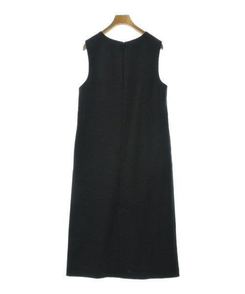 OPAQUE.CLIP ชุดเดรส