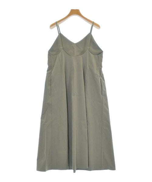 OPAQUE.CLIP ชุดเดรส