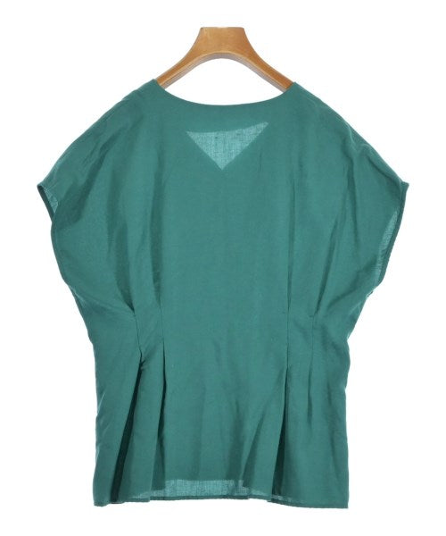 OPAQUE.CLIP เสื้อลำลอง
