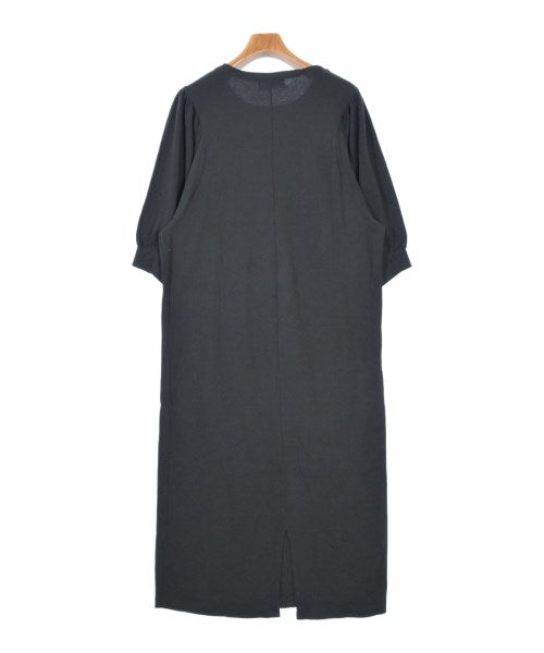 OPAQUE.CLIP ชุดเดรส