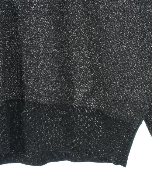 OPAQUE.CLIP เสื้อกันหนาว