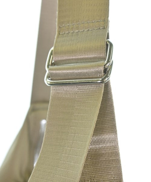 OPAQUE.CLIP กระเป๋าสะพาย