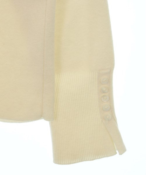 OPAQUE.CLIP เสื้อกันหนาว