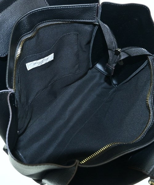 OPAQUE.CLIP กระเป๋าถือขนาดใหญ่