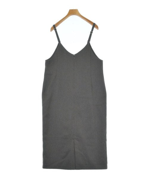 OPAQUE.CLIP ชุดเดรส