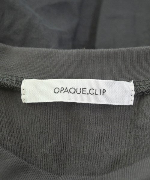 OPAQUE.CLIP เสื้อยืด/เสื้อท็อปส์