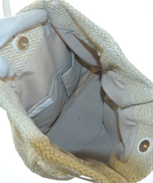 OPAQUE.CLIP กระเป๋าถือขนาดใหญ่