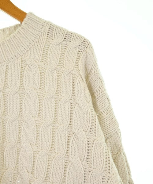 OPAQUE.CLIP เสื้อกันหนาว