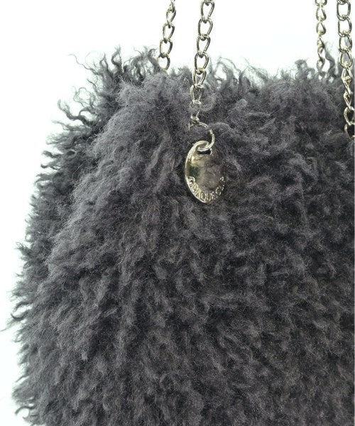 OPAQUE.CLIP กระเป๋าสะพาย