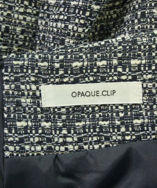OPAQUE.CLIP กระโปรงยาวถึงเข่า