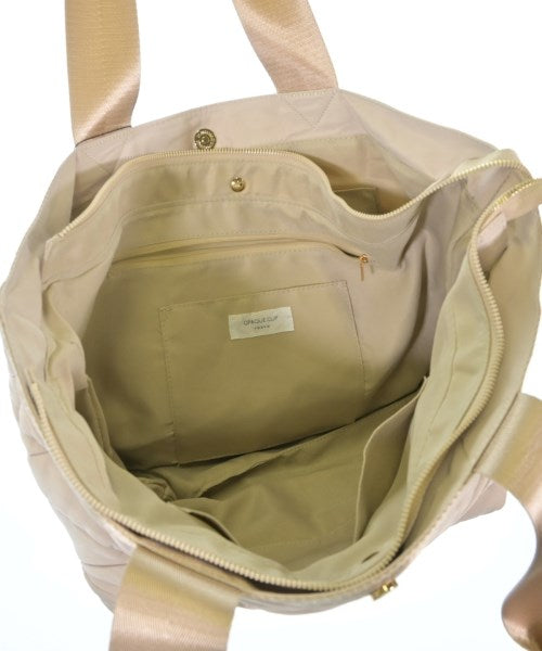 OPAQUE.CLIP กระเป๋าถือขนาดใหญ่