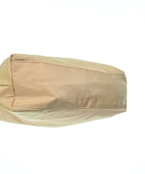 OPAQUE.CLIP กระเป๋าสะพาย