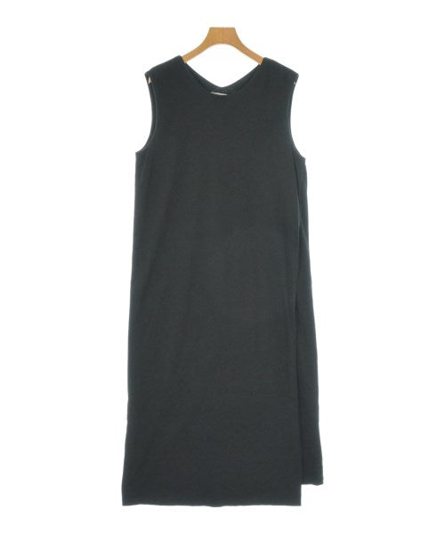 OPAQUE.CLIP ชุดเดรส