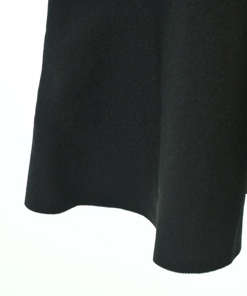 OPAQUE.CLIP เสื้อกันหนาว