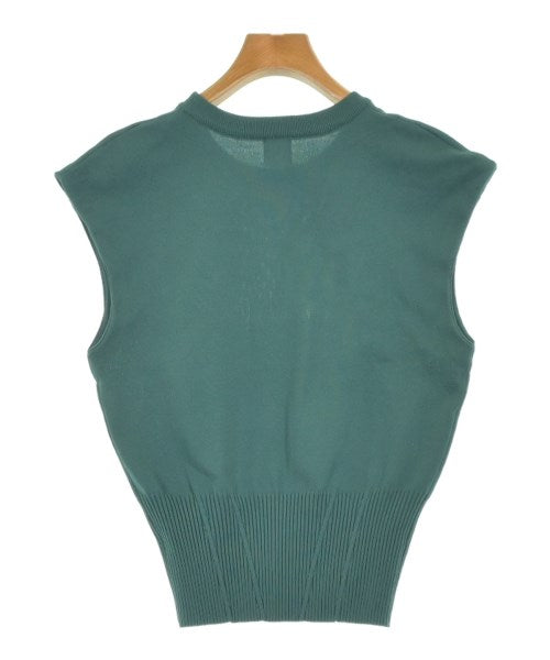 OPAQUE.CLIP เสื้อกั๊ก